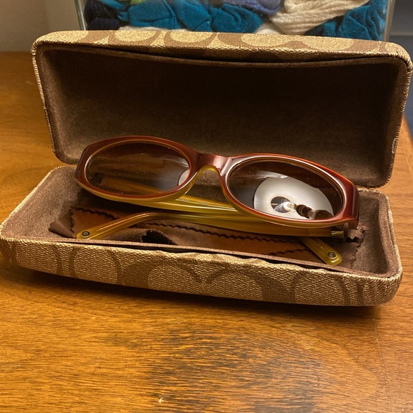 Coach Burgundy & Toffee Sunglasses in Brown Signature C Case - Picture 10 of 15